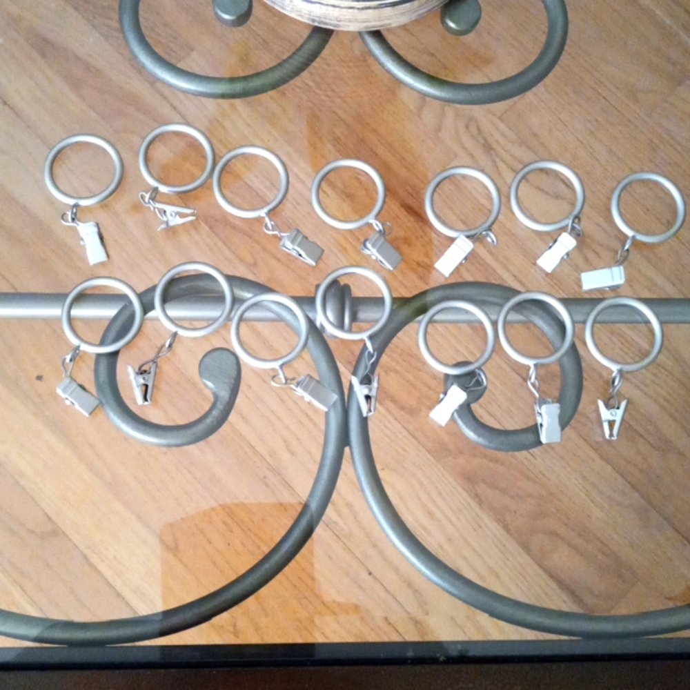 Curtain Rings w/Clips - Picture 2 of 2